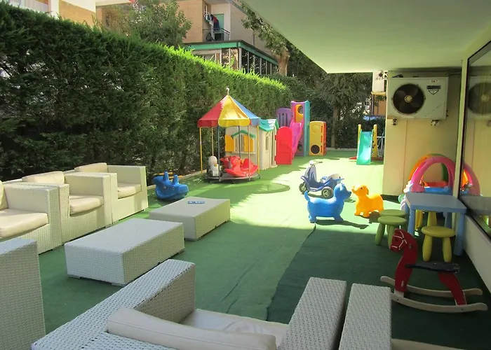 绿色海岸酒店 3*