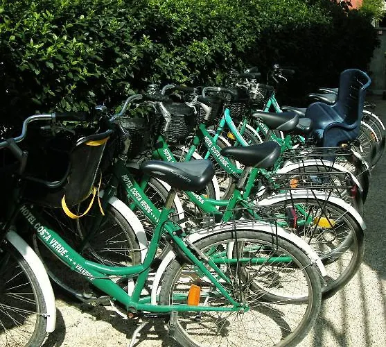 绿色海岸酒店 3* 切塞纳蒂科